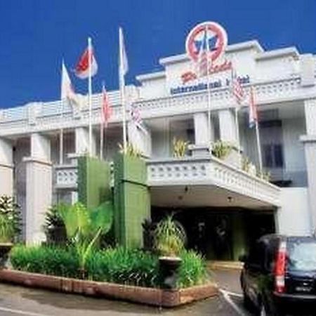 Hotel Pardede International Medan Ngoại thất bức ảnh