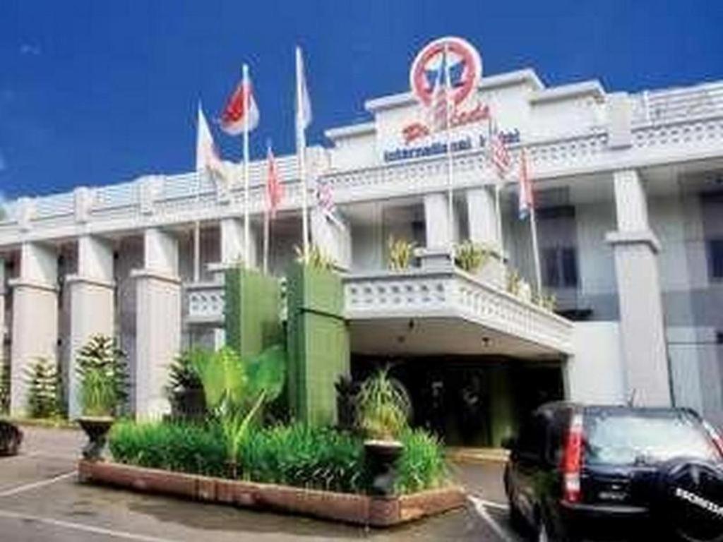 Hotel Pardede International Medan Ngoại thất bức ảnh